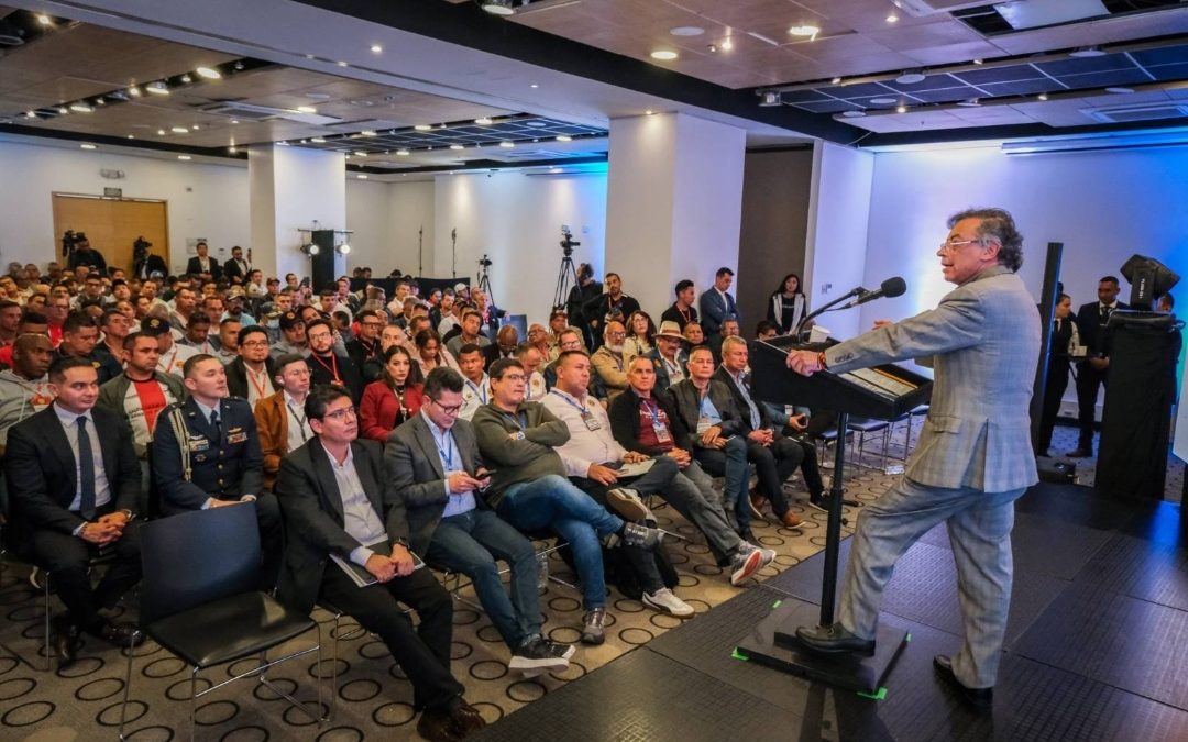 Presidente Gustavo Petro ante el Plenario de la USO: Transición Energética y la Crisis del Permian